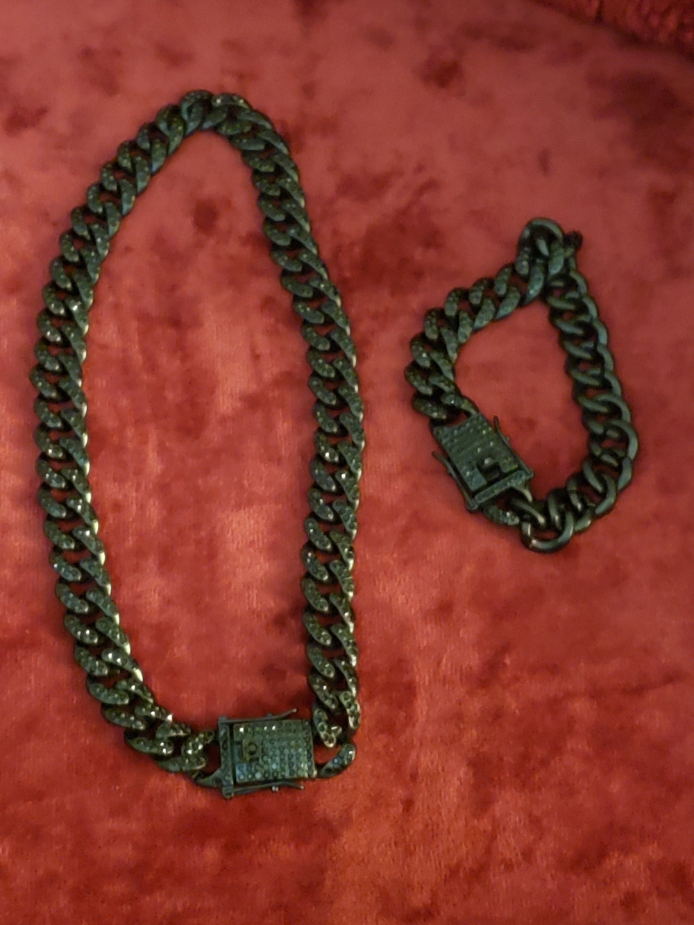 Gunmetal Chain Bracelet Set in Black